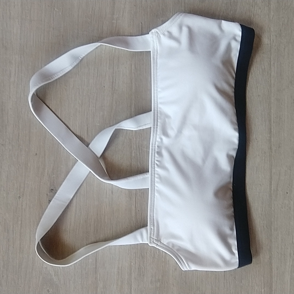 Gap swim top NWT